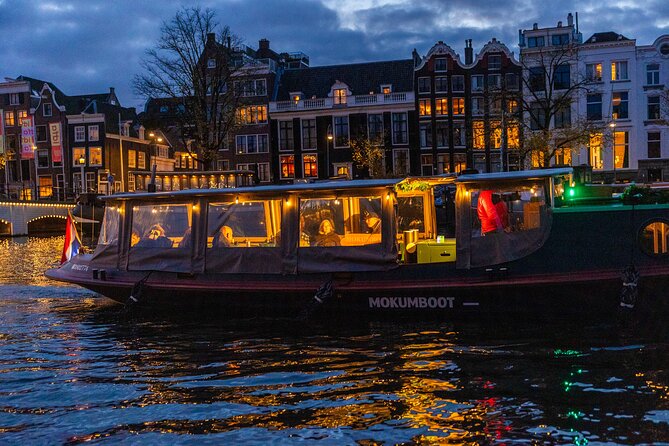 Amsterdam: Light Festival Open Boat - Unl. Drinks Option - Where You Start at Stationsplein 28 (and Why It Matters)