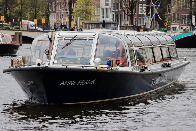 Amsterdam Live Guided Sightseeing Canal Cruise - Why this 1-hour cruise is perfect for your first Amsterdam day