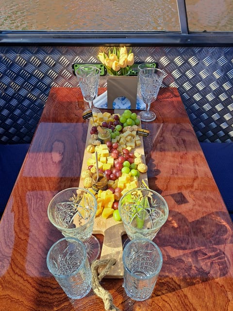 Amsterdam: Luxury Cheese & Wine Canal Cruise - Wine, Heineken, soda, coffee, and tea: your drink mix