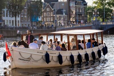 Luxury Light Festival Cruise Unlimited Drinks Included