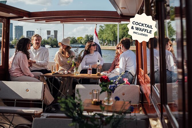 Amsterdam: Luxury Saloon Boat Cruise with Cocktails & Waffle - Key things you’ll care about
