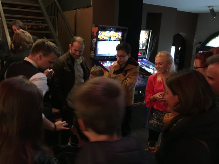 Amsterdam: Magic Show - The 2-part stage show: 105 minutes of magic plus a 15-minute intermission