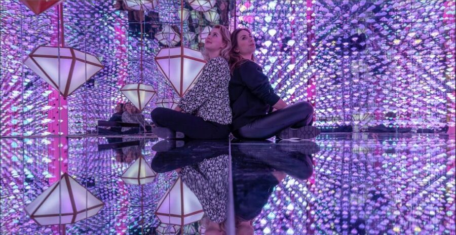 Amsterdam: Moco Museum & Nightclubs Admission Combo w/ Taxi - Taxi, Welcome Drinks, Holland Casino, and the Extra Perks