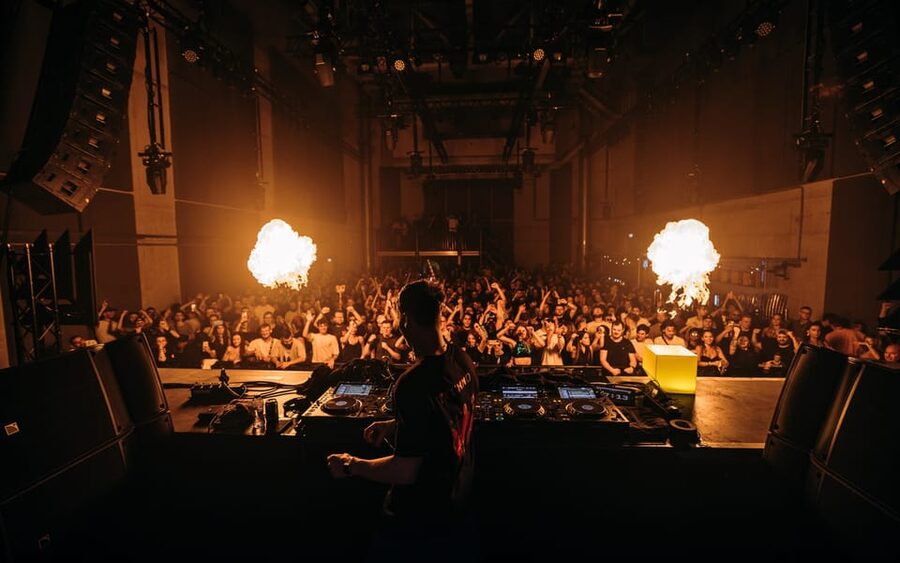 Amsterdam: Nightlife Scene 1, 2, or 3-7 Day Ticket - What this Amsterdam nightlife ticket gives you, beyond entry