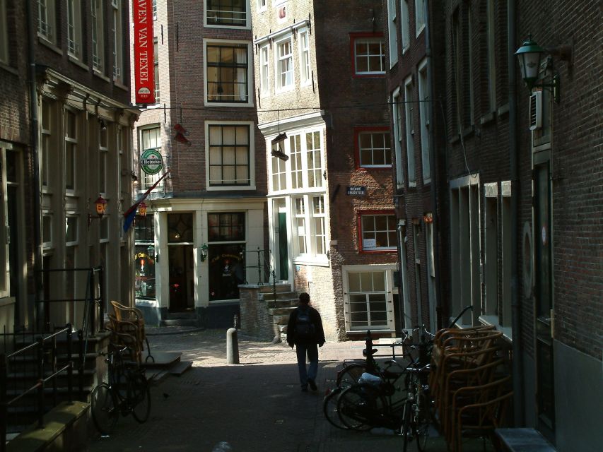 Amsterdam Old City Private Walking Tour - Key things to look forward to