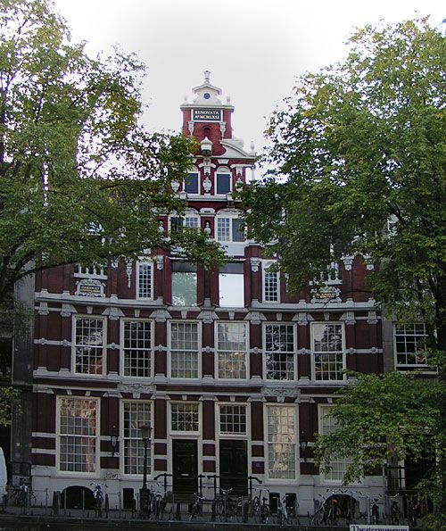 Amsterdam Old City Private Walking Tour - Red Light District: see it with context, not shock tourism
