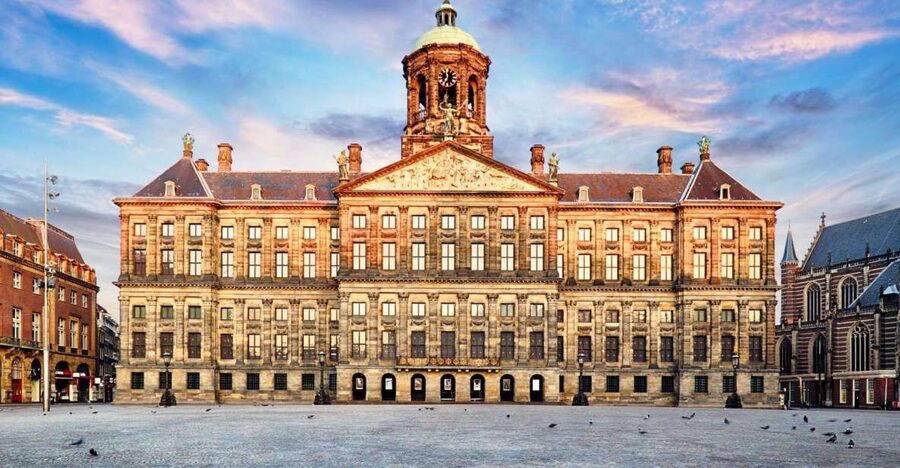 Amsterdam Old Town Highlights Private Guided Walking Tour - Beurs van Berlage and the Red Light District edge, without the chaos