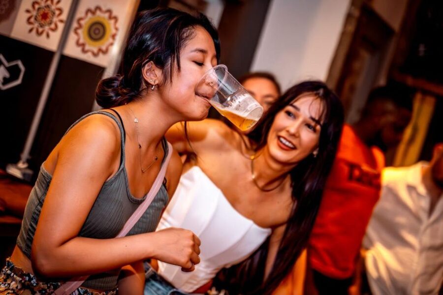 Amsterdam: Original Pub Crawl Party with VIP Entrance - FAQ