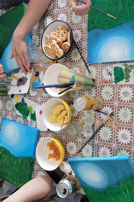Amsterdam: Paint and Sip Workshop for (Bachelorette) Parties - Instructor Guidance in English or Dutch, Including Real Feedback