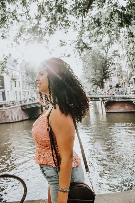 Amsterdam: Particular Photo Session - Why This Amsterdam Photo Session Beats Selfies