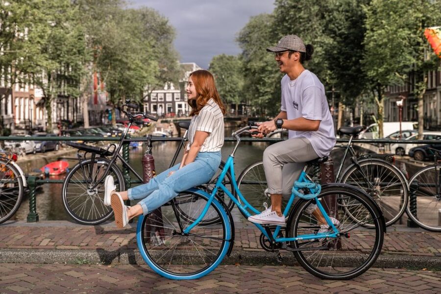Amsterdam: Personal Travel & Vacation Photographer - The photography style: candid, not performative