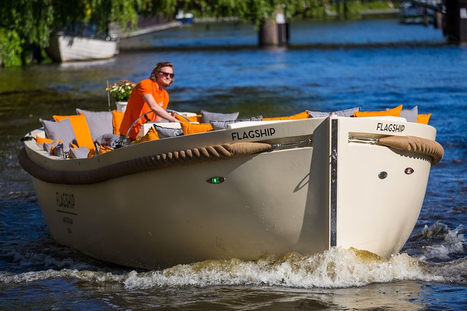 Amsterdam Private BBQ and Drinks Cruise With Onboard Chef - Your canal route in detail: what you see at each stop