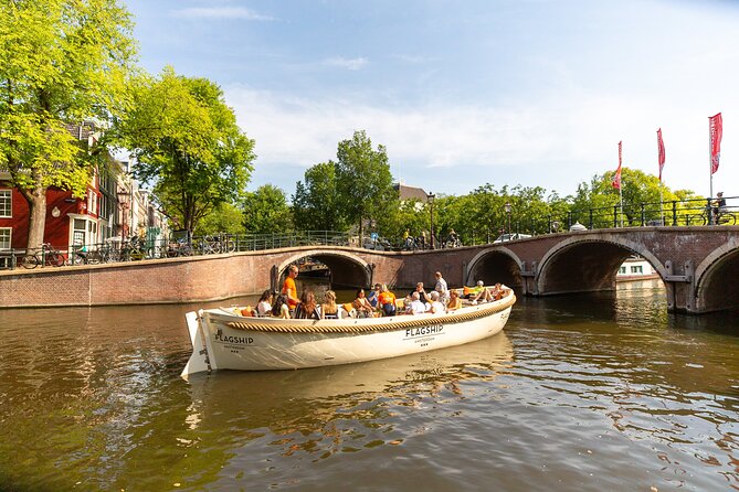 Amsterdam Private Boat Trip with Pizza and Unlimited Drinks - FAQ