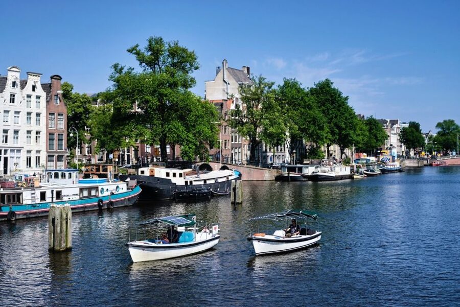Amsterdam: Private Canal Tour - Should You Book This Private Canal Cruise?