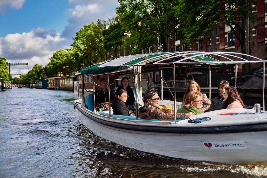 Amsterdam: Private Canal Tour - Why Seven Bridges and Dancing Houses Look Better From the Water
