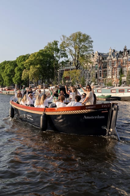 Amsterdam: Private City Canal Cruise With Unlimited Drinks - A Private, Quiet Amsterdam Canal Ride On An Electric Sloop
