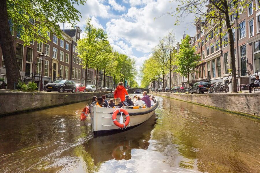 Amsterdam: Private Cruise with Drinks & Optional Snacks - The local skipper guide: stories you can picture, not just facts