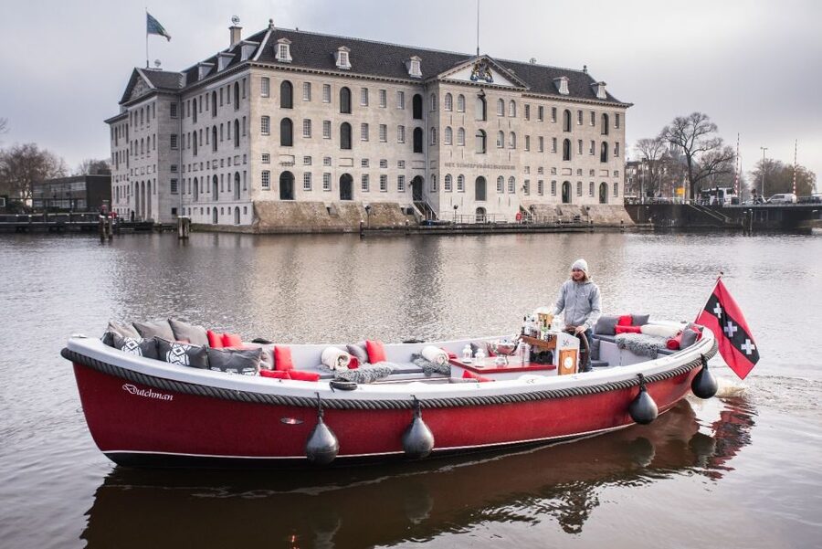Amsterdam: Private Cruise with Drinks & Optional Snacks - Unlimited drinks and optional snacks: what you actually get, and how to use it