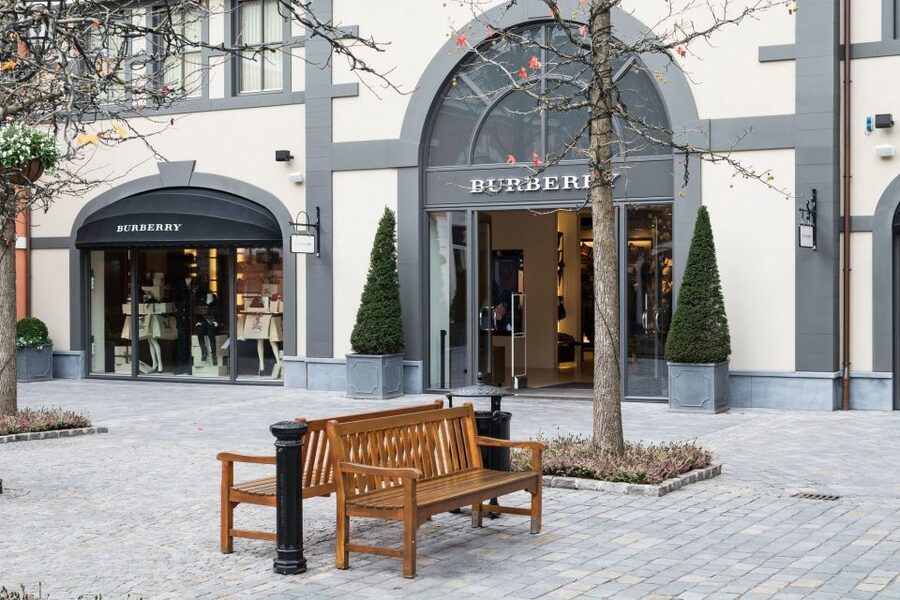 Amsterdam: Private Day Trip to Designer Outlet Roermond - The value math: $848 per group up to 7, and when it’s worth it