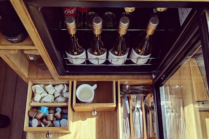 Amsterdam Private Dinner Cruise incl Drinks & 2-course Dinner 2hr - The dinner setup: 2-course meal, a la carte choices, and real drink value