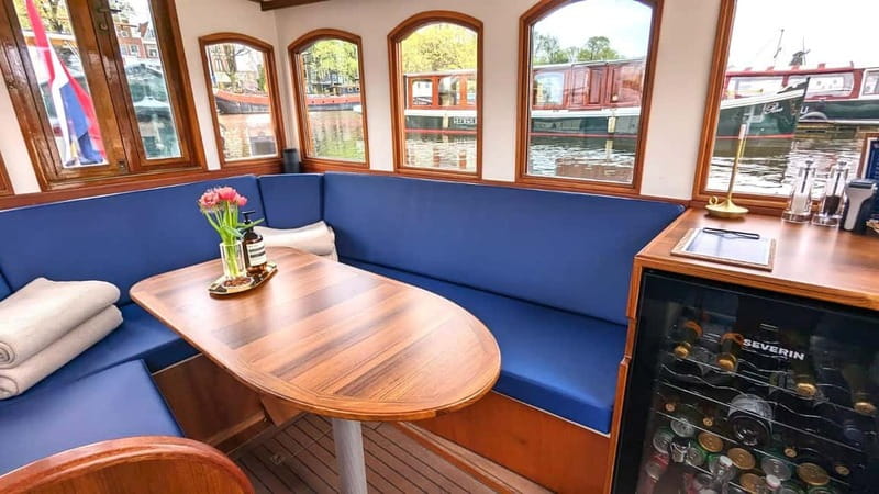 Amsterdam: Private Dinner Cruise on a Luxury Saloon Boat - Value for your money: what is included versus what costs extra