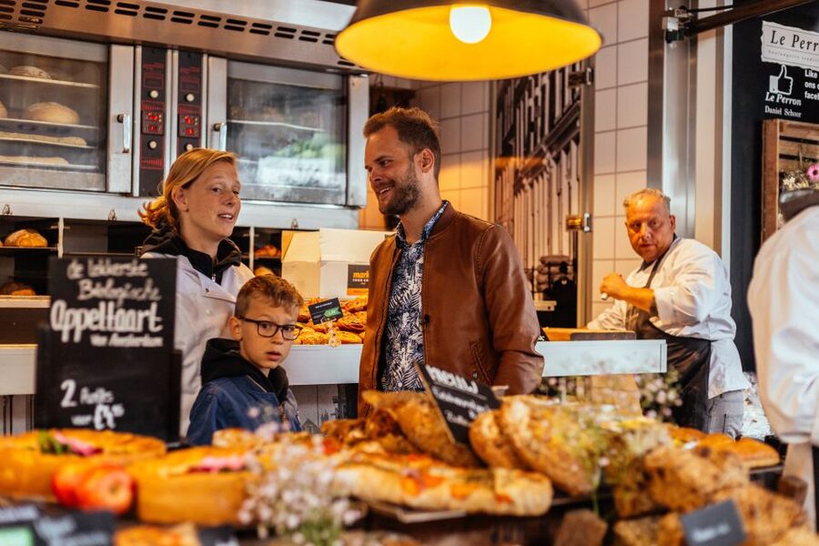 Amsterdam: Private Food Tour with a Local - Key highlights worth planning for