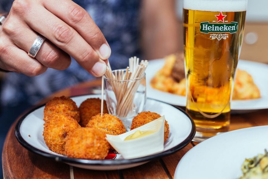 Amsterdam: Private Food Tour with a Local - Price and value: $224 per person for a private guide