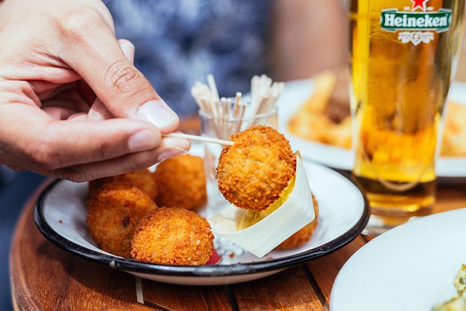 Amsterdam Private Food Tour with Local Including 6 or 10 Tastings - 6 tastings vs 10 tastings, how to choose the right appetite level