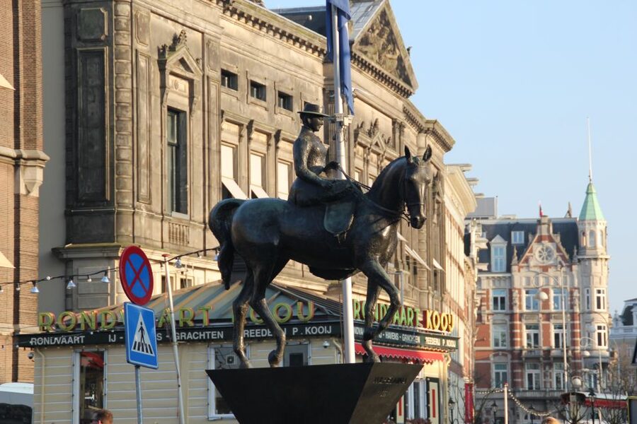 Amsterdam: Private Hidden Gems Discovery Tour - Key points before you go