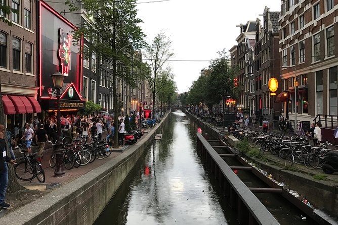 Amsterdam: Private Introduction Walking Tour (TOP RATED) - Price and Value: Why $39.20 Can Still Make Sense