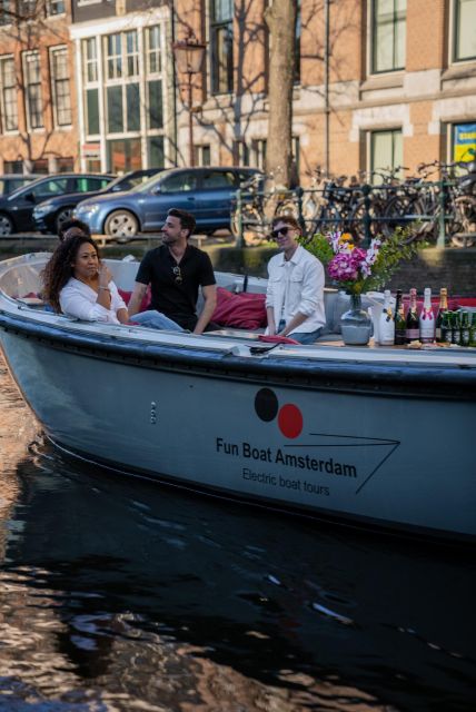 Amsterdam: Private Luxury Cruise with BBQ and Drinks - Price and value: $701 for up to 10 people