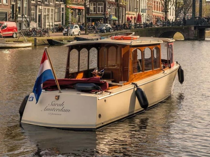 Amsterdam: Private Morning Boat Tour - Meeting at Singelgracht, pickup, and what to expect on arrival