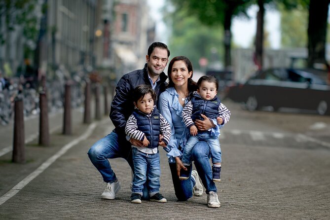 Amsterdam Private Photo Session Tour - Why a private photo walk beats solo selfies in Amsterdam