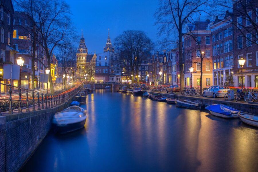 Amsterdam: Private Walking Tour with a Local - How the no-fixed-route format keeps your time from feeling wasted