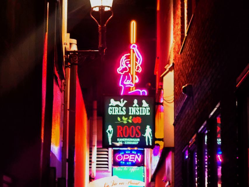 Amsterdam: Red Light District and Coffeeshop Culture Tour - Quick Takeaways From the Red Light District and Coffeeshop Tour