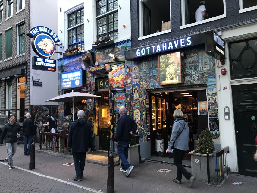 Amsterdam: Red Light District and Local Pub Tour - Where the Tour Starts: Central Amsterdam Meets Chinatown and Old Town