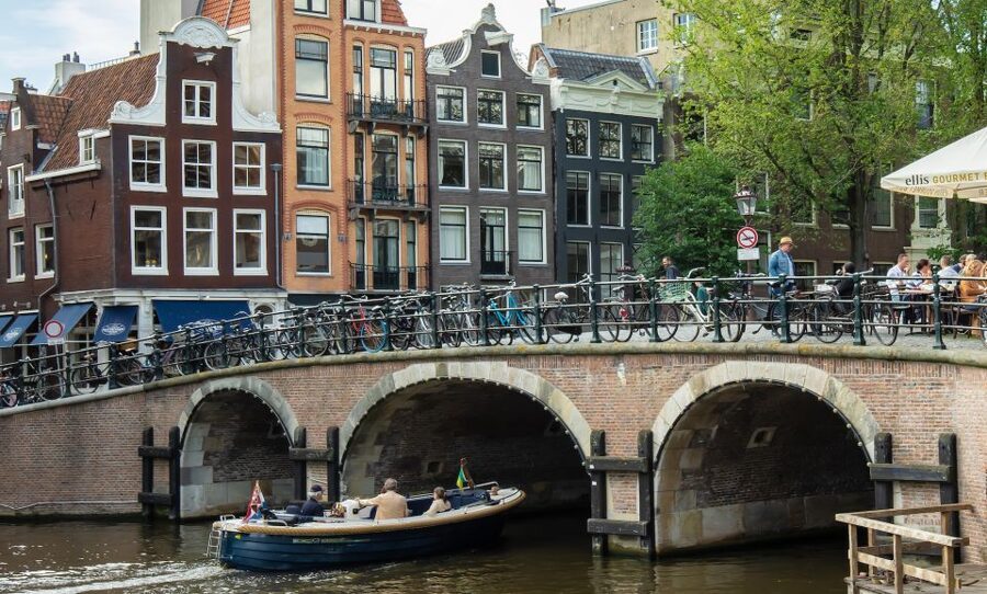 Amsterdam: Red Light District & City Tour German or English - Key things I’d circle in your planning