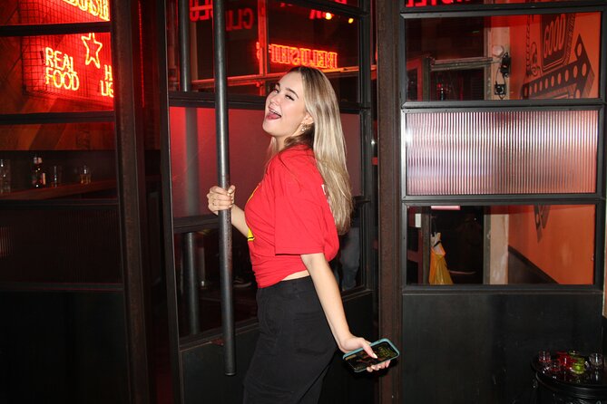 Amsterdam Red Light District Pub Crawl - How the hosts and group dynamic really shape the night