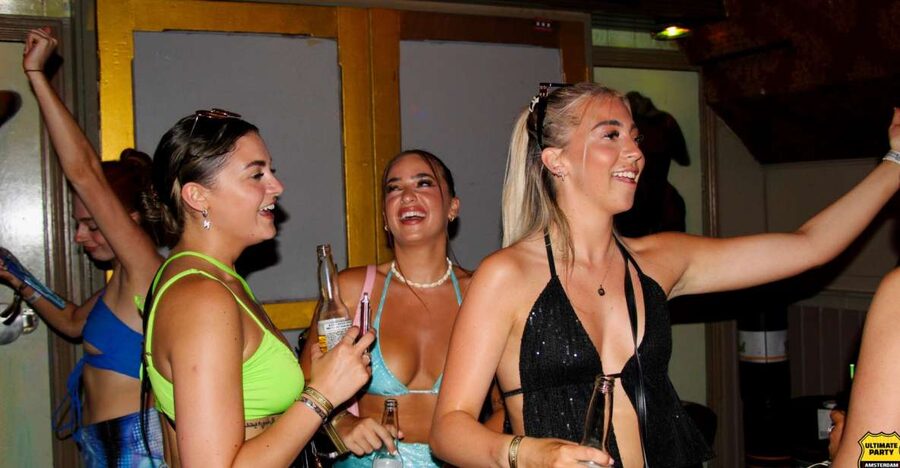 Amsterdam: Red Light District Pub Crawl with Unlimited Shots - Price and what you really get for $24