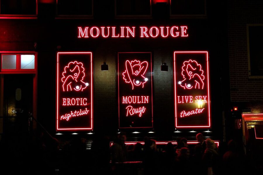 Amsterdam: Red Light District Tour in English or German - Meeting points and how to get your bearings fast