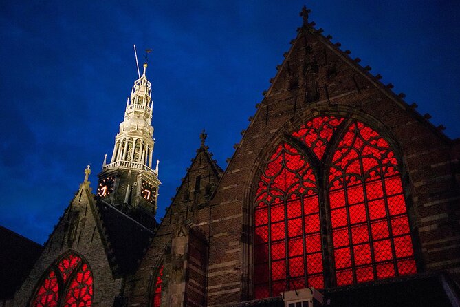 Amsterdam Red Light District Walking Tour in EN/DE/IT/ES - Oude Kerk: the oldest building in Amsterdam as your historical anchor
