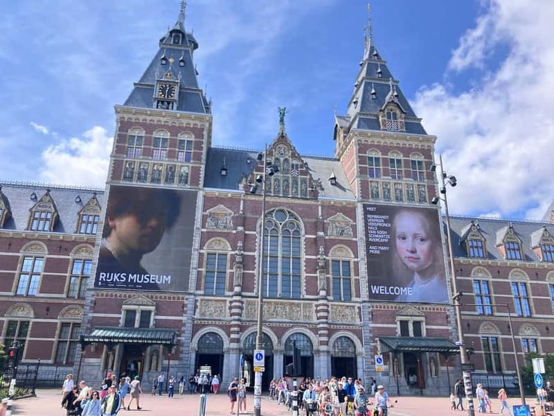 Amsterdam:Rijksmuseum & Free walking in Japanese local guide - What the guide explains before you look