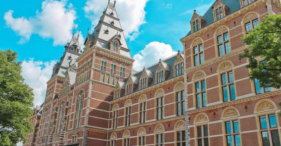 Amsterdam: Rijksmuseum Private Tour - From Medieval Art to Dutch and Flemish Masters, the Big Shift