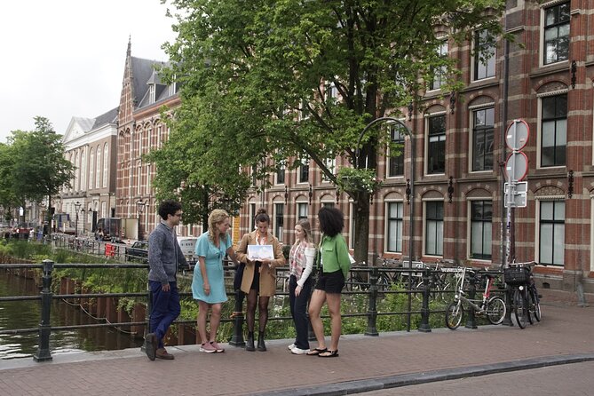 Amsterdam's Colonial Past - The Untold Story - Walking Tour - The guide experience: you get clarity, and you can see it