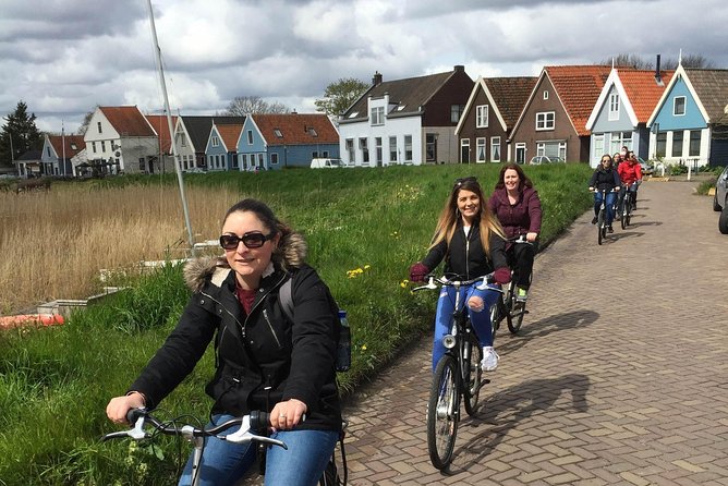 Amsterdam's Countryside Half-Day Bike Tour in Small Group - Ransdorp Tower and the 80-Years War Thread