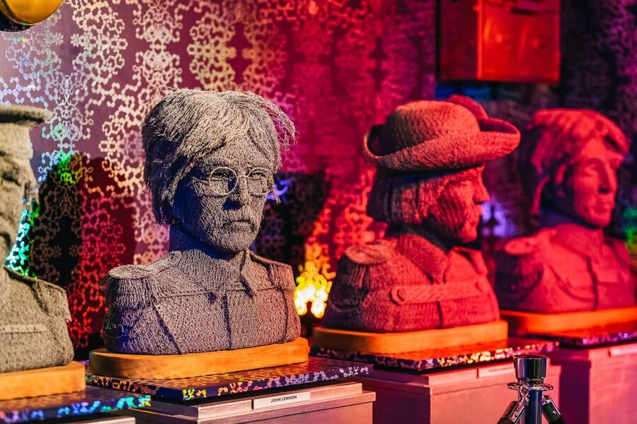 Amsterdam's Weirdest Museum: Ripley's Believe It or Not! - Space Tunnel and optical illusions, the fun part you should not rush