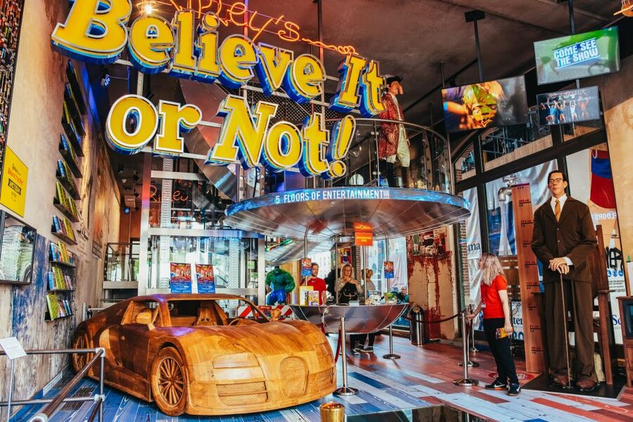 Amsterdam's Weirdest Museum: Ripley's Believe It or Not! - Top-floor lounge and the Dam Square bird’s-eye view
