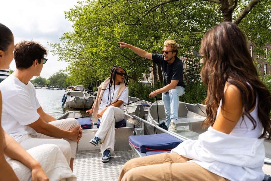Amsterdam: Sail Yourself with a 2 Hour Boat Rental - A License-Free Canal Sail on a Quiet Electric Boat
