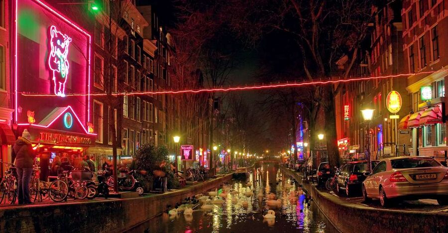 Amsterdam: Sex, Drugs, and Freedom Walking Tour - Key highlights that make this walk worthwhile