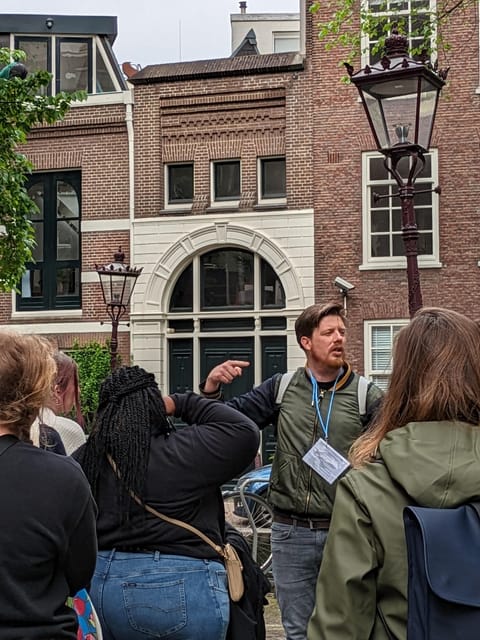 Amsterdam: small group tour: History, humor & hidden gems - The guide: humor you can use, not just jokes